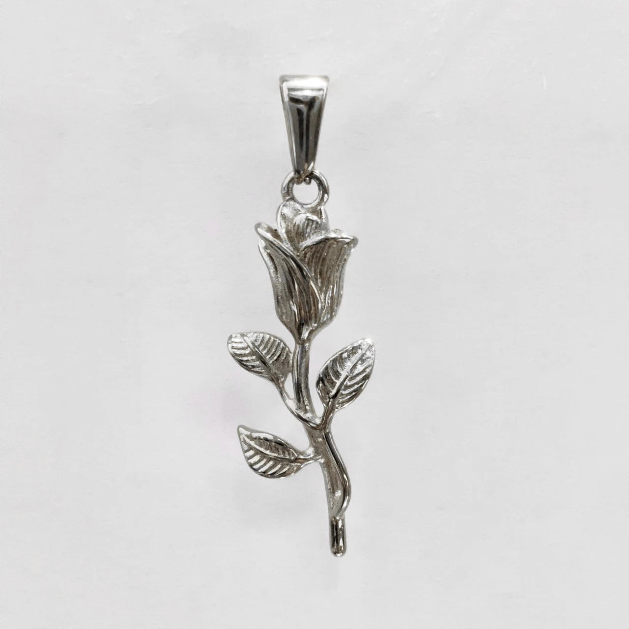 Rose pendant