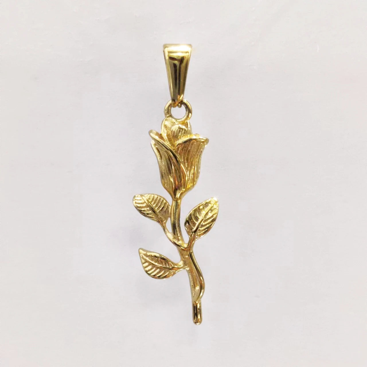 Rose pendant