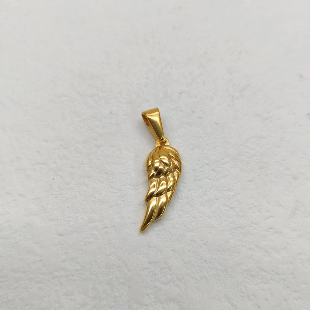 Angel wing pendant